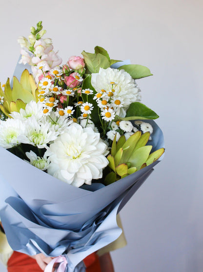 Classic Posy - The Posy Co