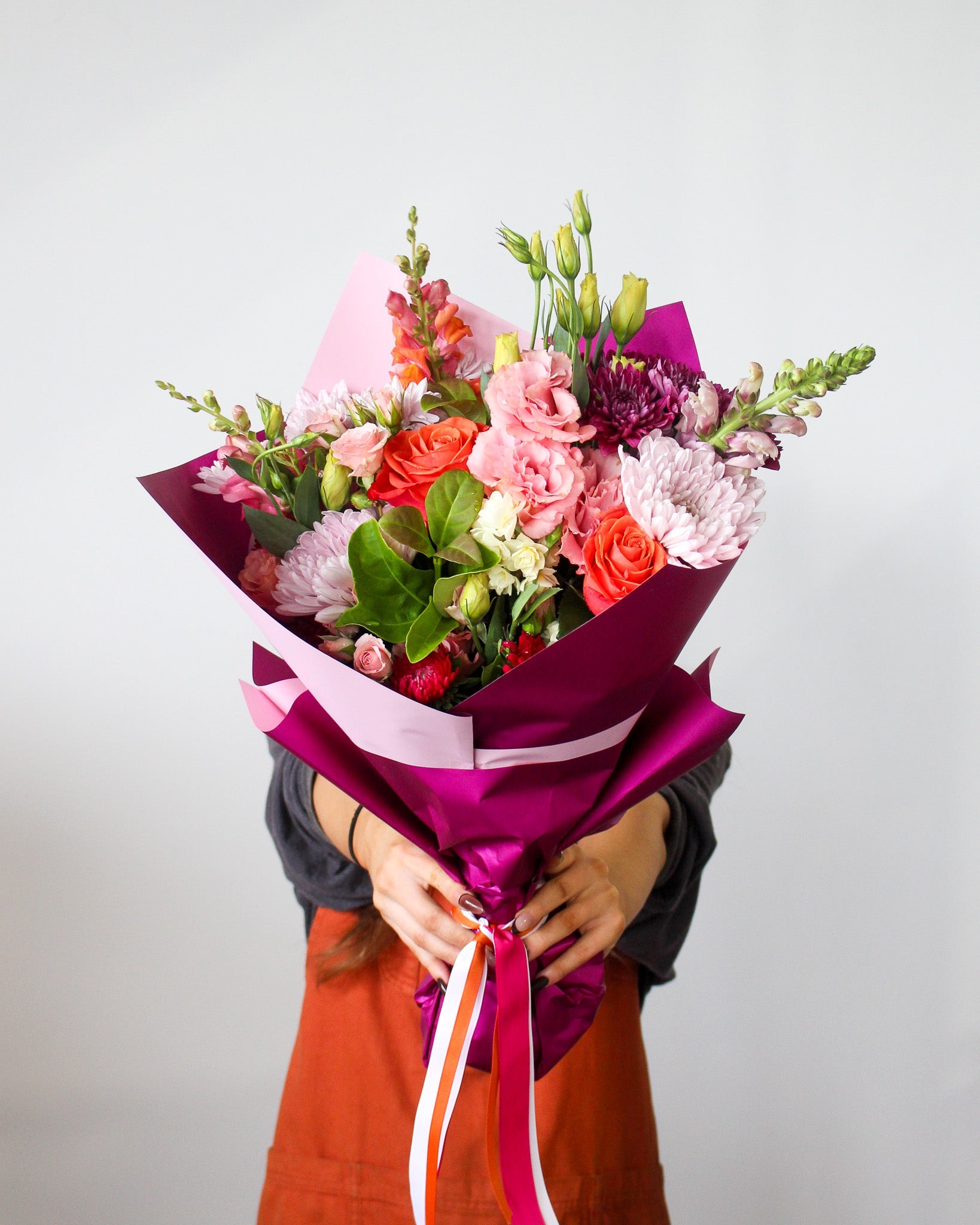 Chandon Brut 750ml + Flowers