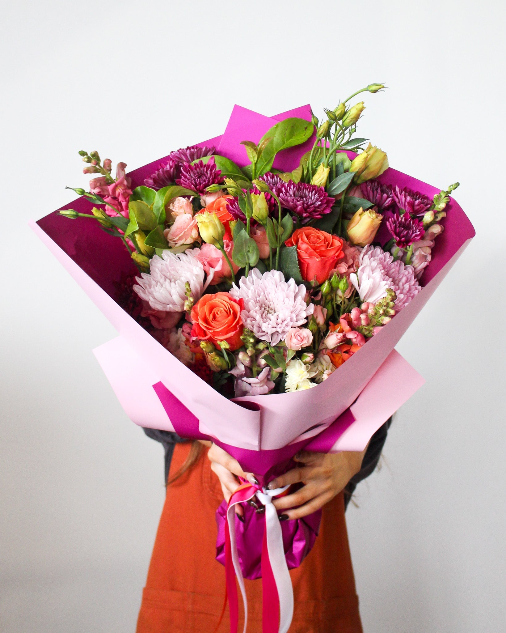 Chandon Brut 750ml + Flowers